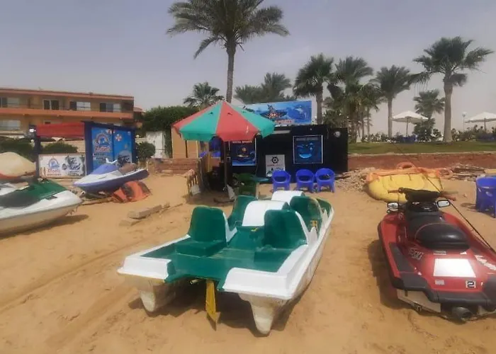 للايجار في العين السخنة قرية بالم بيتش للعائلات فقط *